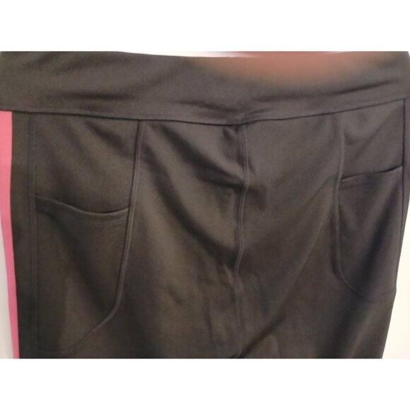 POP Fit 2X Spandex Pocketed Leggings Like-new Black w/ Pink Srtipes - Picture 4 of 4